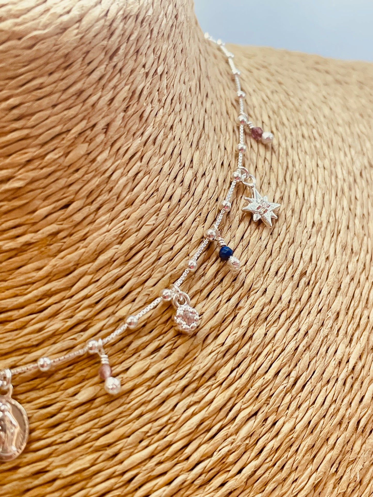 ZP4041 Collar Cadena Bolitas Piedra Virgen Accesorios Varios Baño Plata