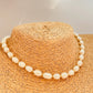 ZO4048 Collar Perlas de Río 9x6 mm y Bolitas de 2 mm Largo 40 cm y extensor de 5 cm Collar Baño Oro