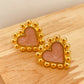 ZO2507 Aro Corazon Bolitas con Resina Rosada Baño Oro