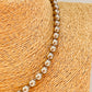 Joyas Bañadas en Oro ZO-4050 Collar Perla Checa Gris Hilado Largo 40 cm más extensor de 5 cm Collar Baño Oro